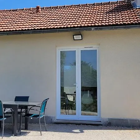 Petite Maison 3km De La Σπίτι διακοπών Ozeville