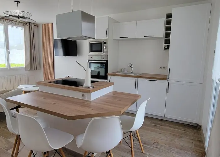 Petite Maison 3km De La Holiday home