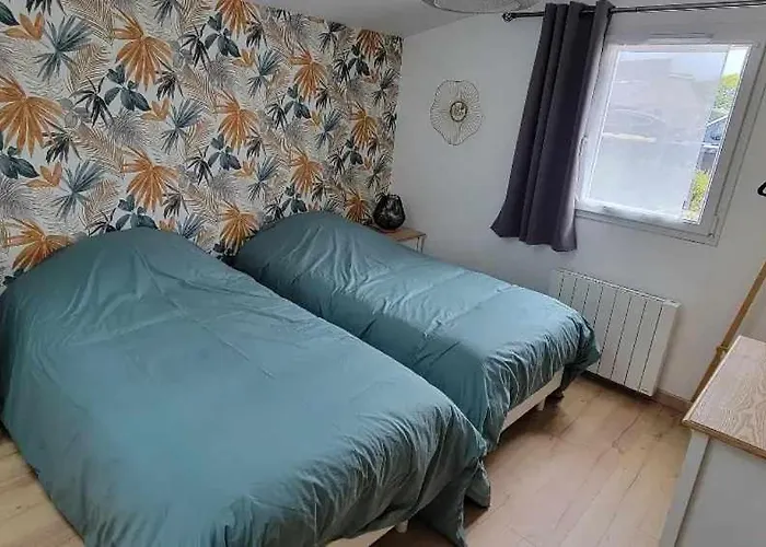 Petite Maison 3km De La *